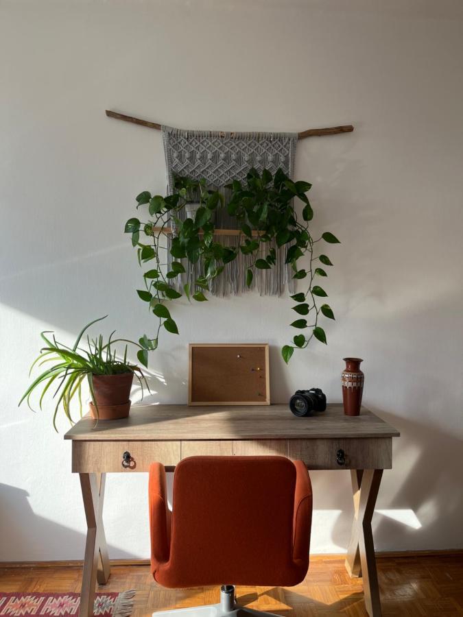 Vándor Apartman Veszprém Esterno foto